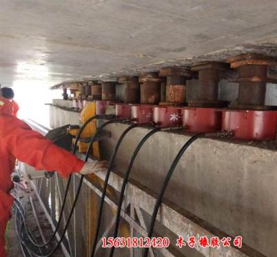 肇慶多點頂升技術助力橋梁支座更換，高品質楔橫軋件推動行業創新